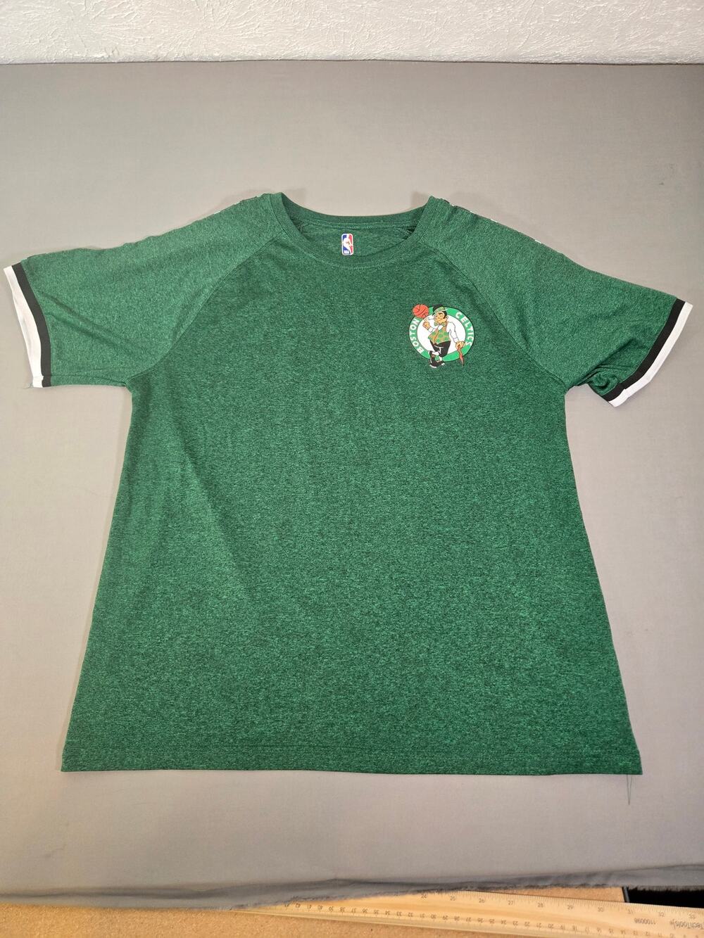 NBA Boston Celtics Performance Shamrock Ringer T-Shirt L
